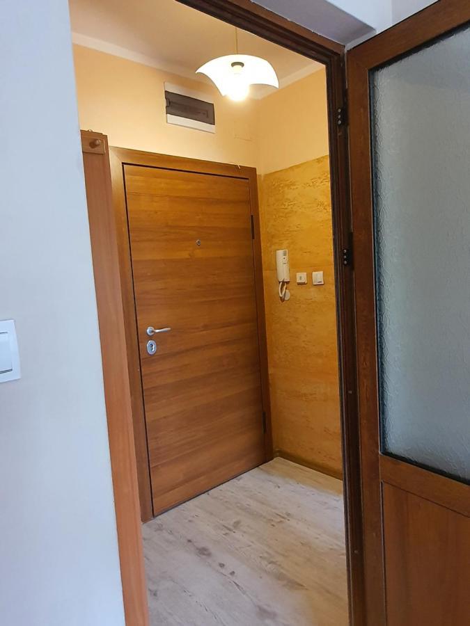 Нощувки Краткосрочен Наем Plovdiv Buitenkant foto