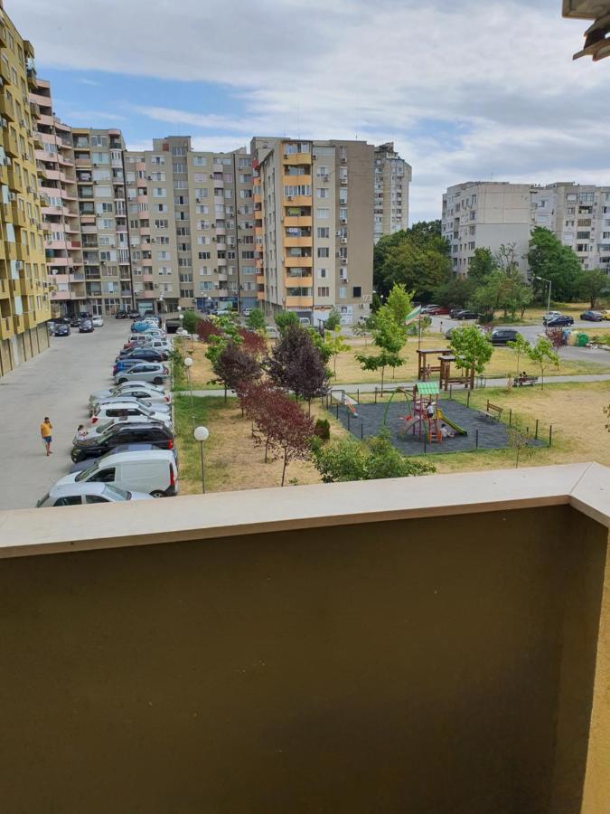 Нощувки Краткосрочен Наем Plovdiv Buitenkant foto